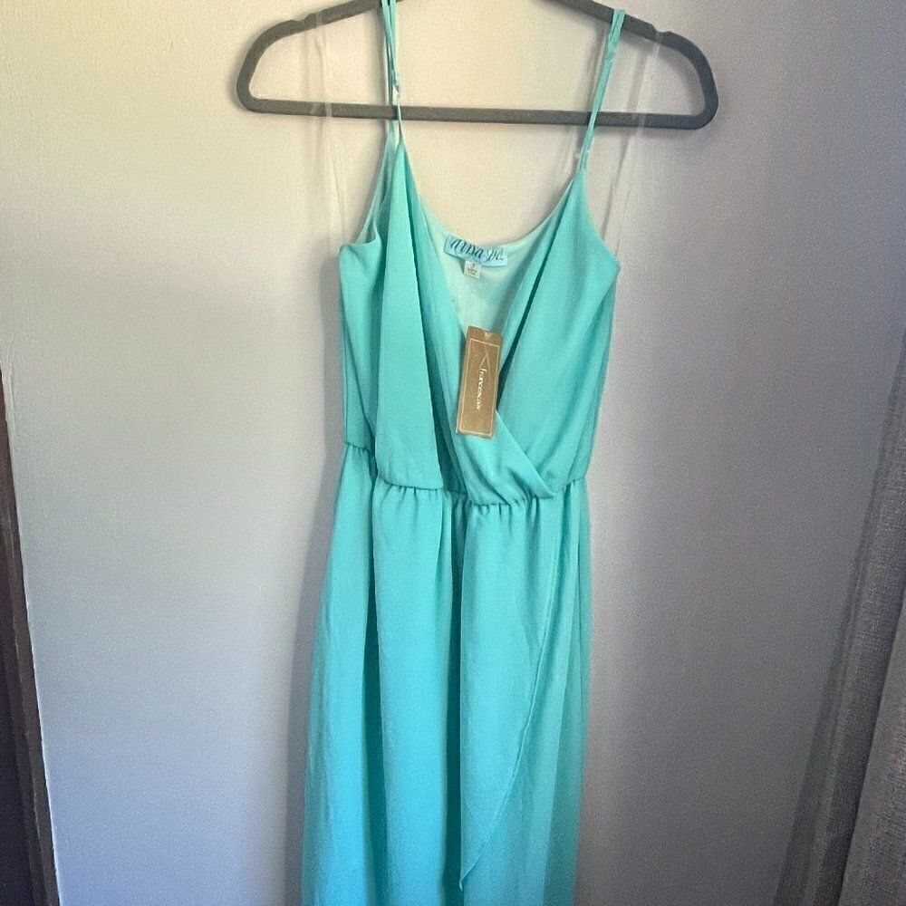 Small Dina Be Dress NWT